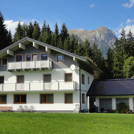 Gaestehaus Bergrast سخلادميخ المظهر الخارجي الصورة